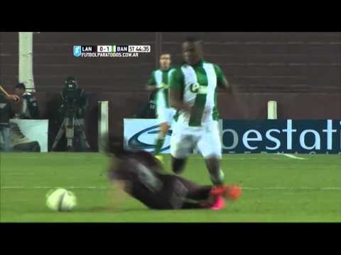Roja a Araujo. Lanús  0  - Banfield 1. Fecha 24. Primera División 2015. FPT.