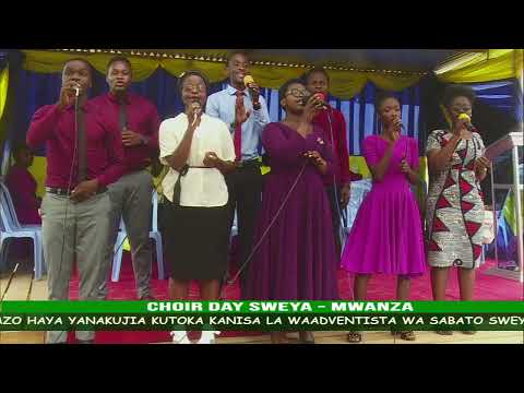 The Latris'Tz.  performing on The stage "Je umesumbuka" song.