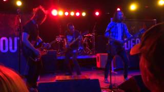 Hideouts-Live at the Glasshouse Pulling Me Down