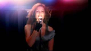 Vanessa Amorosi - This Is Who I Am (High Quality)