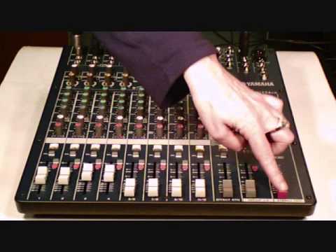 Yamaha MG124CX Stereo Mixer - Recording and Live Sound Mixer