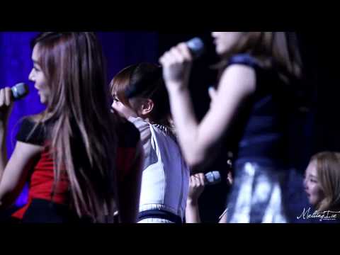 120901 SNSD Jessica Look concert "Gee"