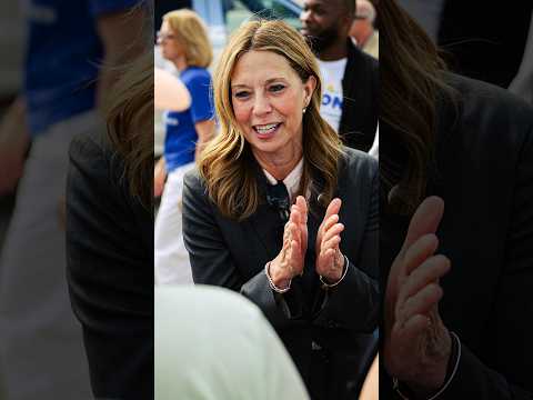 Armed man lunges at Ohio gubernatorial candidate Amy Acton