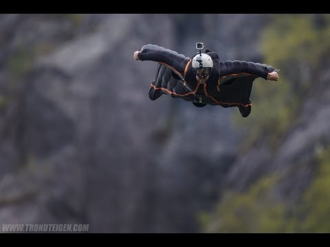 Insane Wingsuit Fly By! Does Not Get Any Closer Then This!