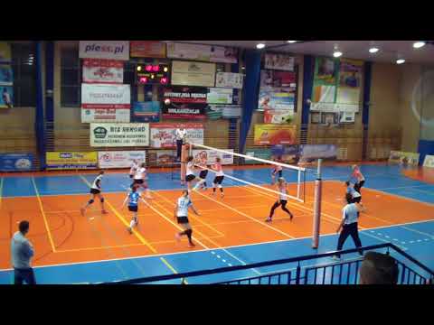 2017-12-16 PLKS Dzielna Siódemka Pszczyna - Silesia Volley Mysłowice 0:3