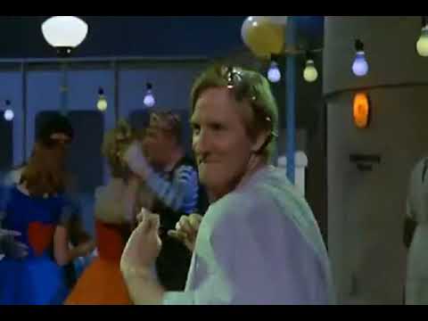 Ship's Party - Doctor in Trouble (1970)