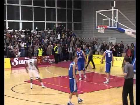 CSS GIURGIU- CRAIOVA, sfarsitul meciului.avi