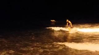 preview picture of video 'Surf in Vietnam: Night, Da Nang 19 Feb 2015'