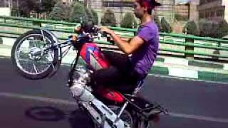 preview picture of video 'cdi 125 wheelie takcharkh iran tehran'