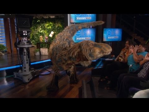 エレンと恐竜の出会い (Ellen Meets a Dinosaur)
