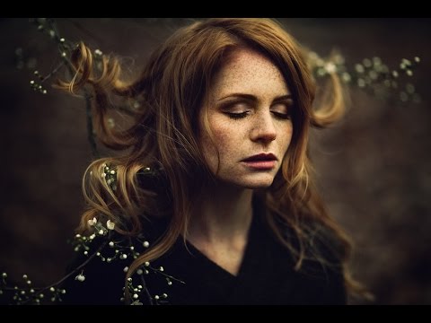 Outdoor Portraits fotografieren mit Blumen-Bokeh