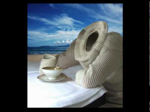 Uszony - Cafe del mar 2005