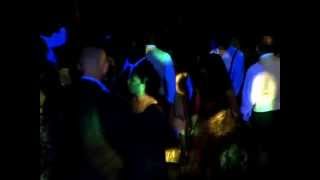 Angelo Organises the Wedding of the Year - Bamboleo !!.