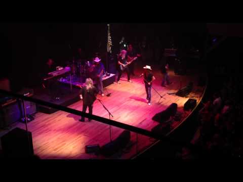 Jimmie Van Zant & Molly Hatchet Free Bird  6/9/2012