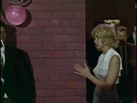 Stella's Sultry Entrance  (Deleted Scene)