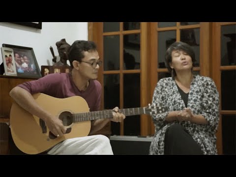 Bonita & Adoy - BRIDGE OVER TROUBLED WATER (Simon & Garfunkel cover)