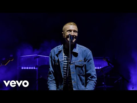 Tyler Childers - Way of the Triune God (Live From Red Rocks)