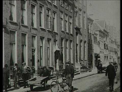 Beno's Stad 94: P.R. Bos en zijn atlas