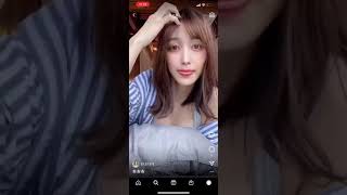 あざと可愛いお姉さん