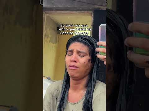 Cobrindo os cabelos brancos com tonalizante na cor preto 2.0