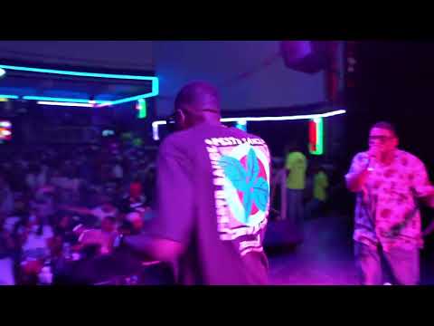 BOLANYEO EN TARIMA FIESTA PATRIA DOMINICANA 🇩🇴🇨🇱