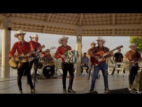 El Piloto y su Estilo ft Los Hijos de Sinaloa - El Bachoco