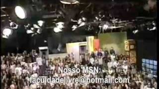 Titãs Será que é isso o que eu necessito no Programa Livre