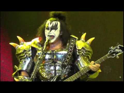 2012-11-01 - Kiss Kruise 2 - Electric show 01