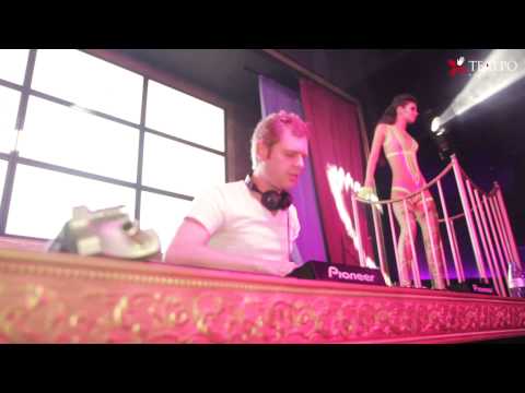 Pointofview 5 w/ Dennis Sheperd and Alex O`Rion @ Teatro 20/10/12 , official aftermovie