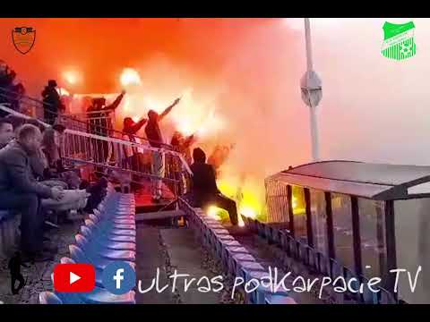 Kolejarz Stróże - Wierchy Rabka Zdrój (7 listopad 2021) KIBICE i piro