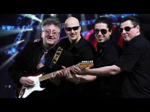 3+2 EGYÜTTES MULATÓS MIX