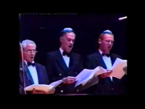 החזן אהרן שלמה וייסמן - ואף הוא היה מתכווין דואט עם החזן שמעון פרקש תיאטרון רמת גן