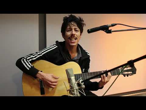 بطاقة بيضاء للـ "الشاب" -- Music Hour with CHEB - الزين الزين