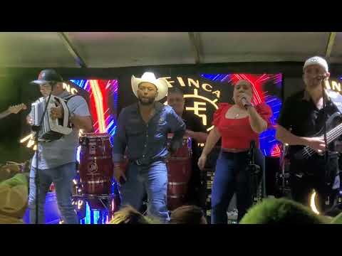 Me Gusta Esa Mujer (En Vivo) Jhonathan Chavez #musicatipicapanameña