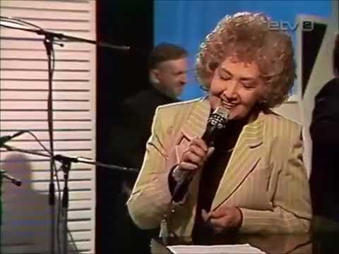 Ita Ever - Kesk õitsvaid lilli