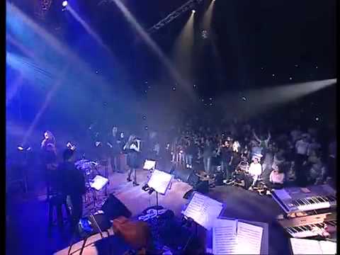 Maya Simantov & Lior Narkis - Bishvilech (Live)
