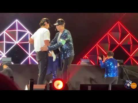 Super junior EunHae hug ss8 in macau 200118