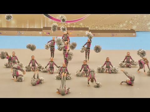 *RAPIDO Rajhrad* - POM cadet podio, Mažoretky / Hradec Kralove 2025