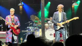 Eric Clapton - Lead me to the water  Live Albert Hall 2022