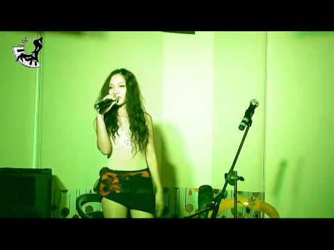 Thể hiện bởi Diên An