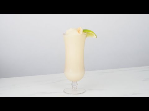 How to Make a Banana Daiquiri
