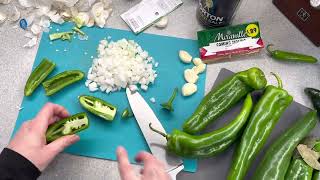 Jess Makes Chile Verde
