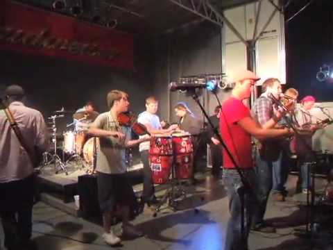 Jakob Freely - Freelyfest 2009 - Dogfarm w/ banjo, mandolin, fiddle