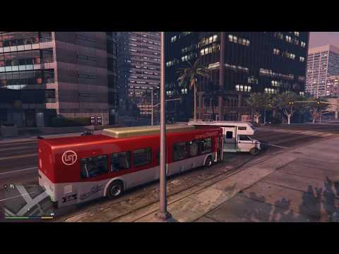 Stolen City Bus Crashing Through Los Angeles Downtown - Police Chase - Grand Theft Auto V - GTA 5