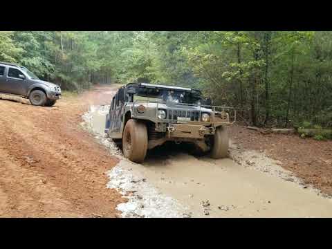 Frontier jeep and humvee at general sams off road park