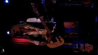 Shelby Lynne - Jesus On A Greyhound