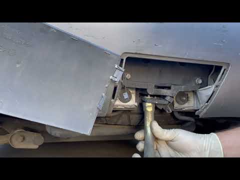 Mercedes Benz ML w163 spare tire