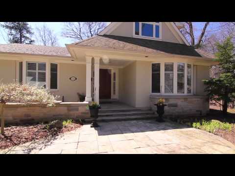 312 Poplar Drive, Oakville - Listed by The Schiavone Diamond Team