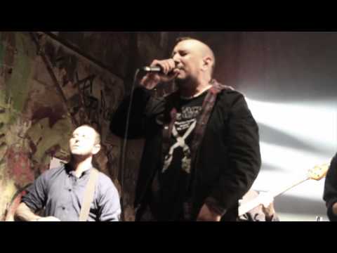 C.O.V - Acqua e Cenere feat Chef Ragoo (Official Video)