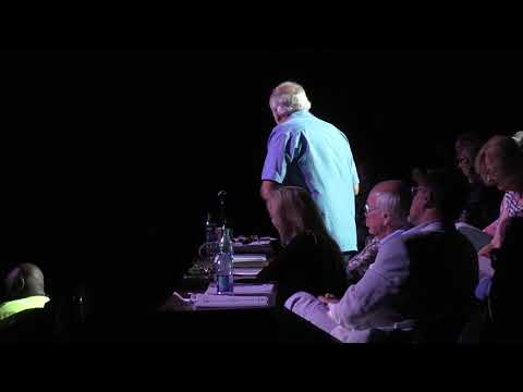 Tom Brown talks to Competition Judges, part 2 - video by Susan Quinn Sand